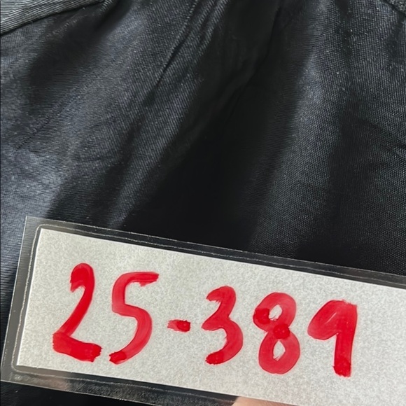 Perry Ellis Black Sport Coat with Notched Lapel - Picture 5 of 5